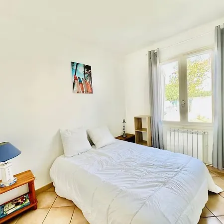 Maison De 2 Et Jardin Villa *